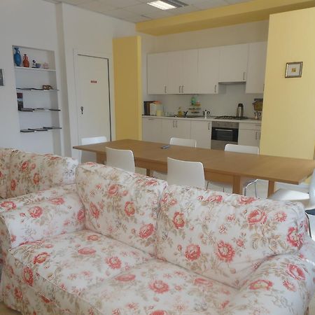 B&B Relax Vicenza Ruang foto