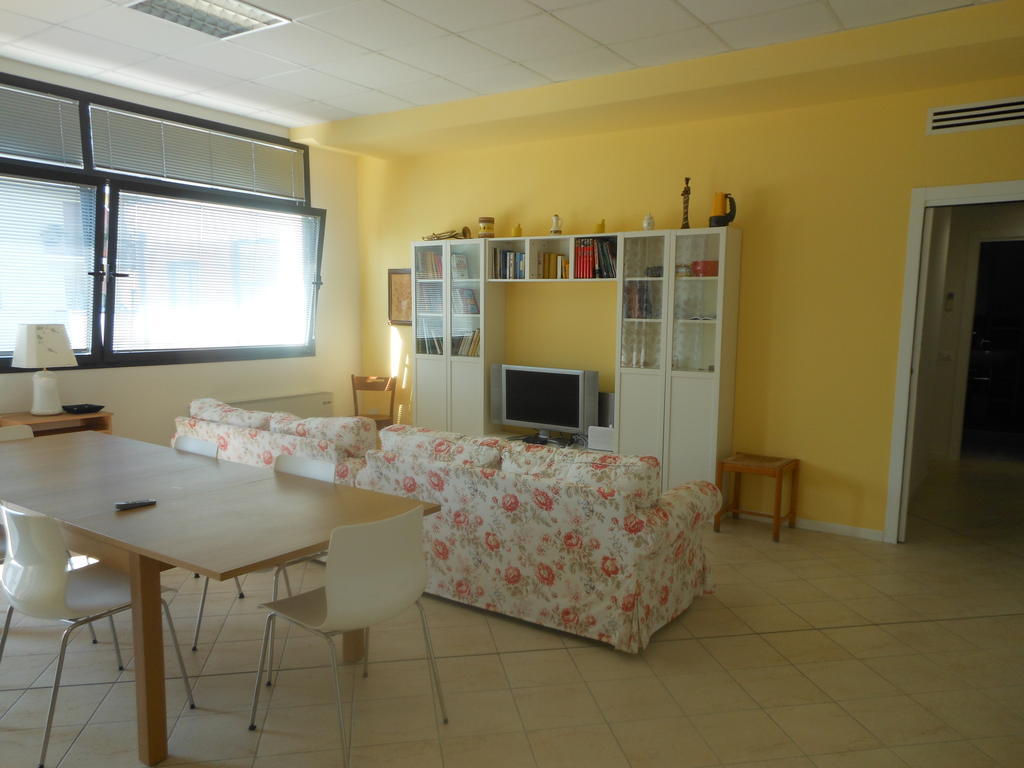 B&B Relax Vicenza Ruang foto