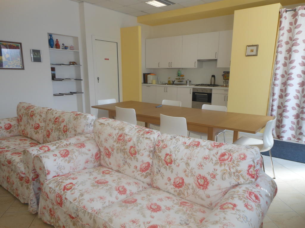 B&B Relax Vicenza Ruang foto